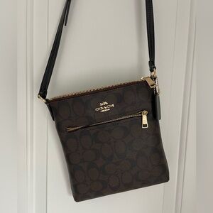 Coach crossbody brown NWOT